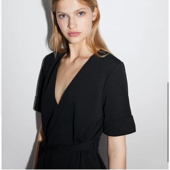 Zara Black Textured Dress with Belt Size Large - Picture 4 of 7